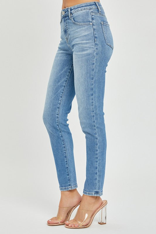 Cleaning Up My Act - Mid Rise Relaxed Skinny Jeans