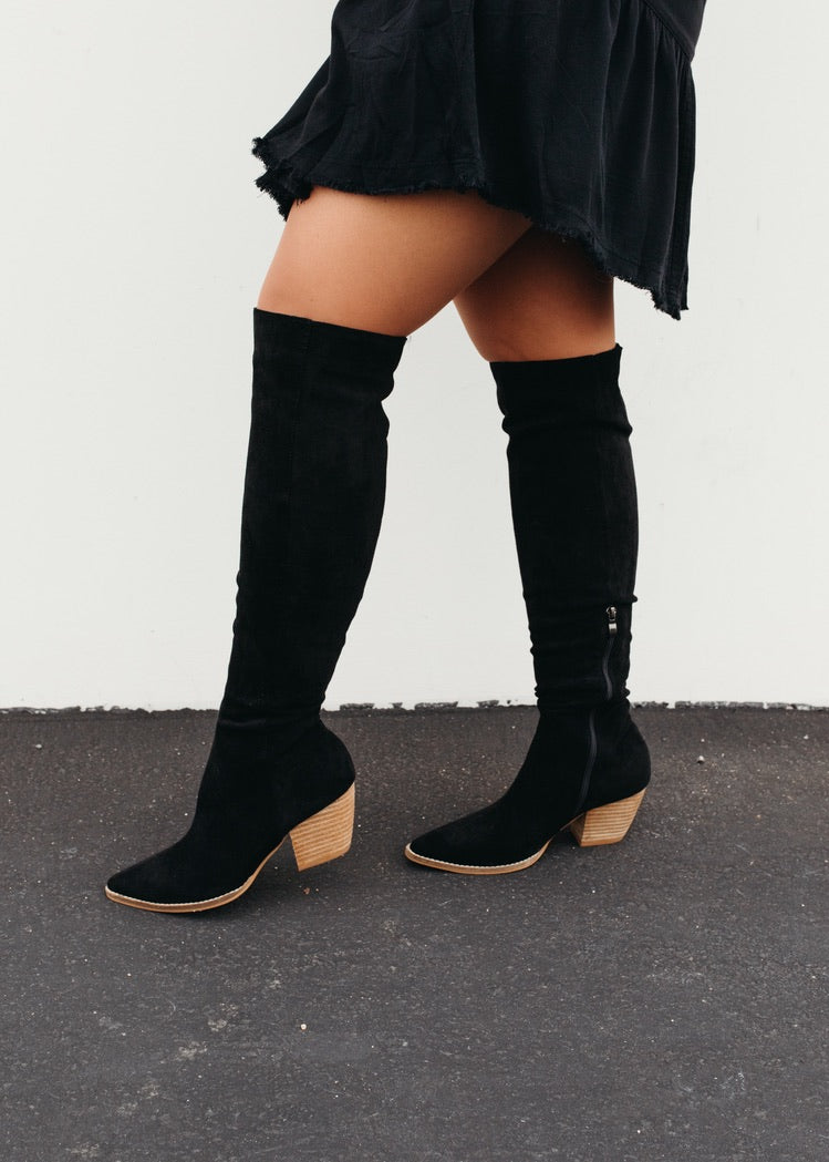 Arisa - Knee High Boots