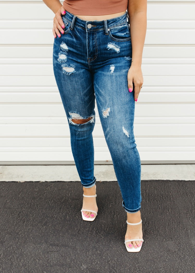 The Feelings Mutual -  Mid-Rise Distressed Skinny Jeans